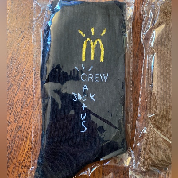 Travis Scott socks - Picture 2 of 5